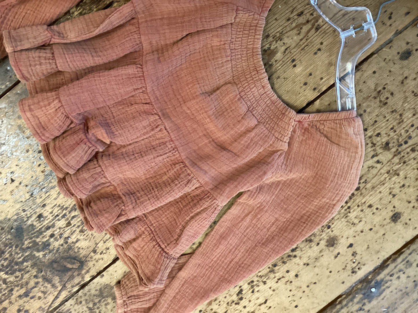 Girls Smock Detailed Textured Washed Peplum Top in Rust