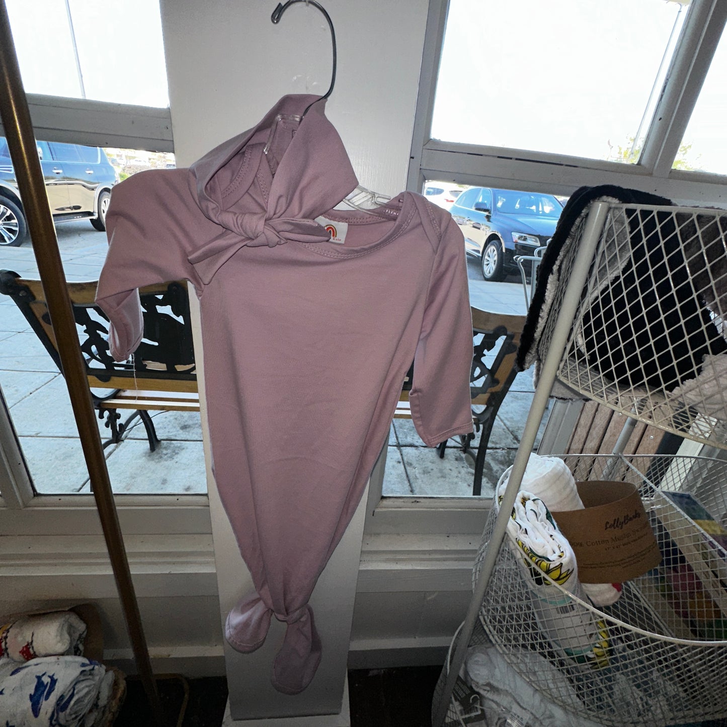 Light Mauve Knotted Bow Gown