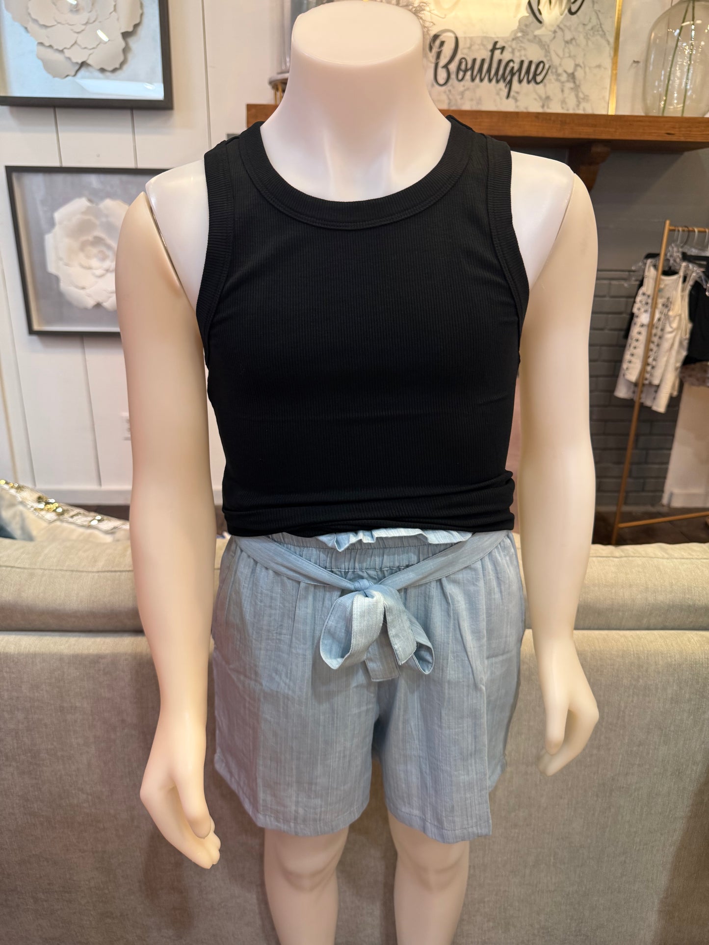 Ribbed Sleeveless Tank Top in Black