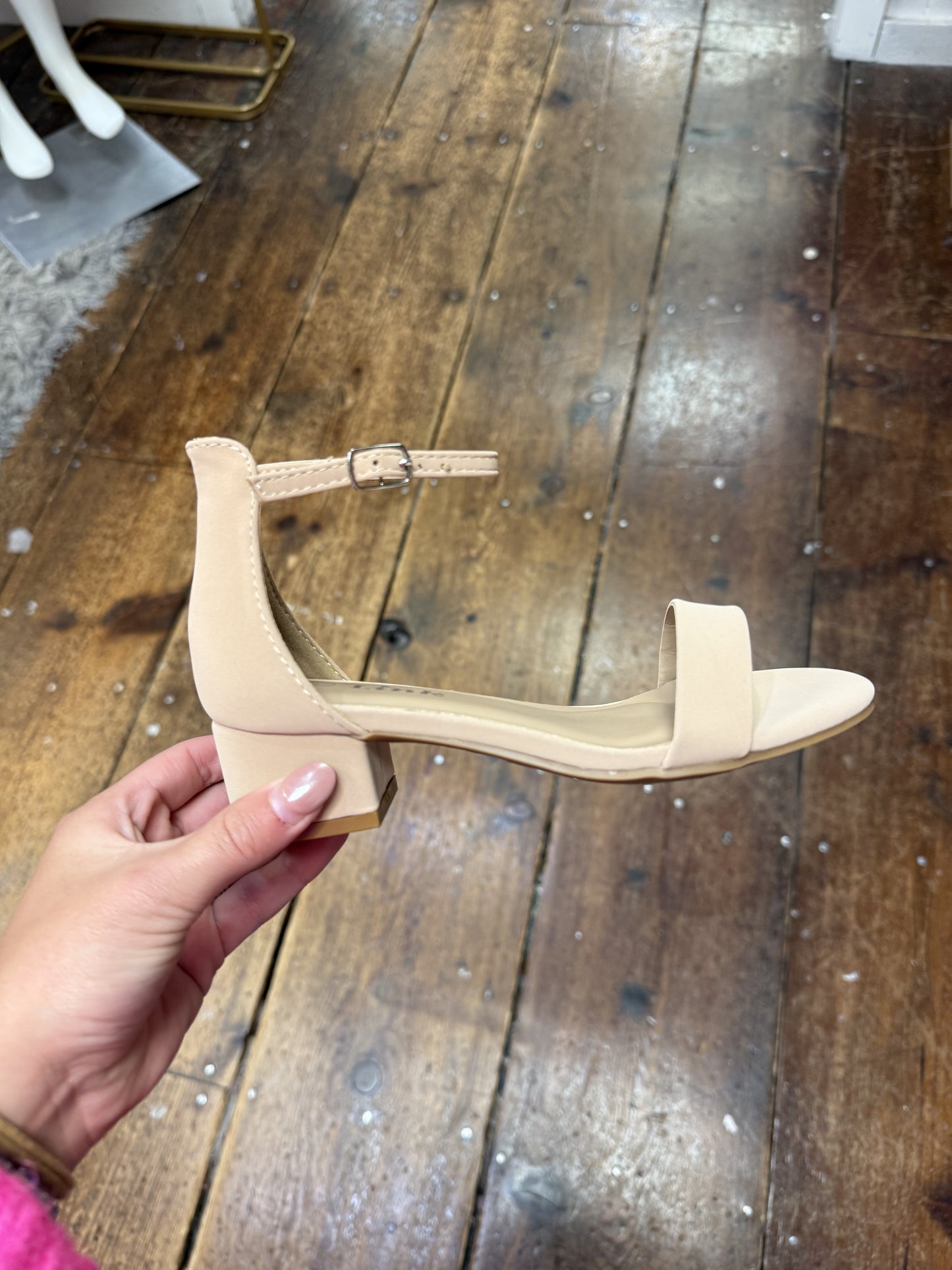 Girls Nude Matte Low Heels