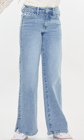 High Rise Wide Leg in Light Wash Jeans Slit