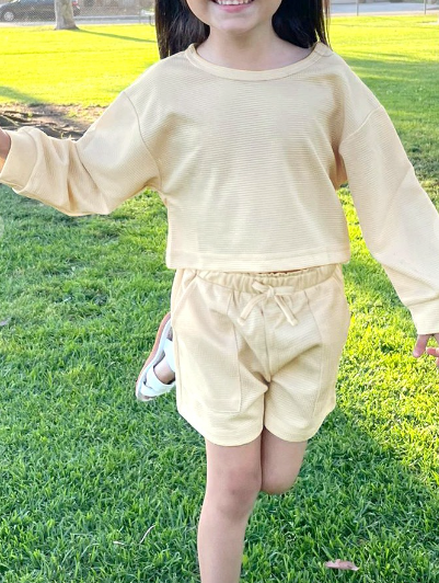 Girls 2pc short set in Ivory