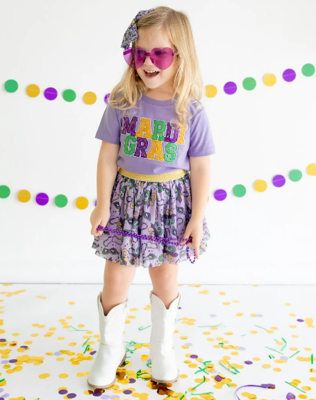 Mardi Gras Patch Short Sleeve T-Shirt - Lavender