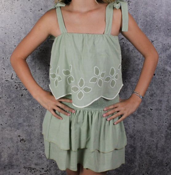 Green Printed Leave Detail Scallop Top