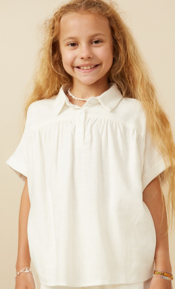 Girls Short Sleeve Collared Dolman Top in Off White