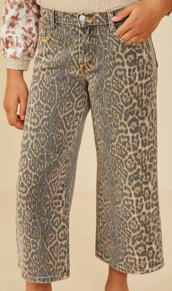 Girls Washed Leopard Print Relaxed Fit Denim Jeans