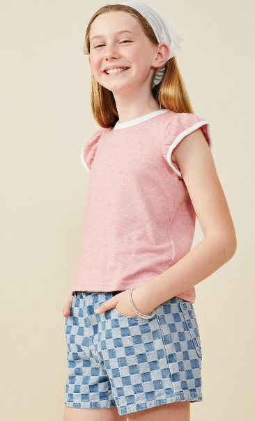 Girls Heathered Contrast Piped Ruffle Top in Pink