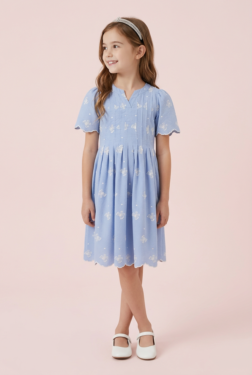 Girls Bow Embroidered Scallop Hem Pleated Dress