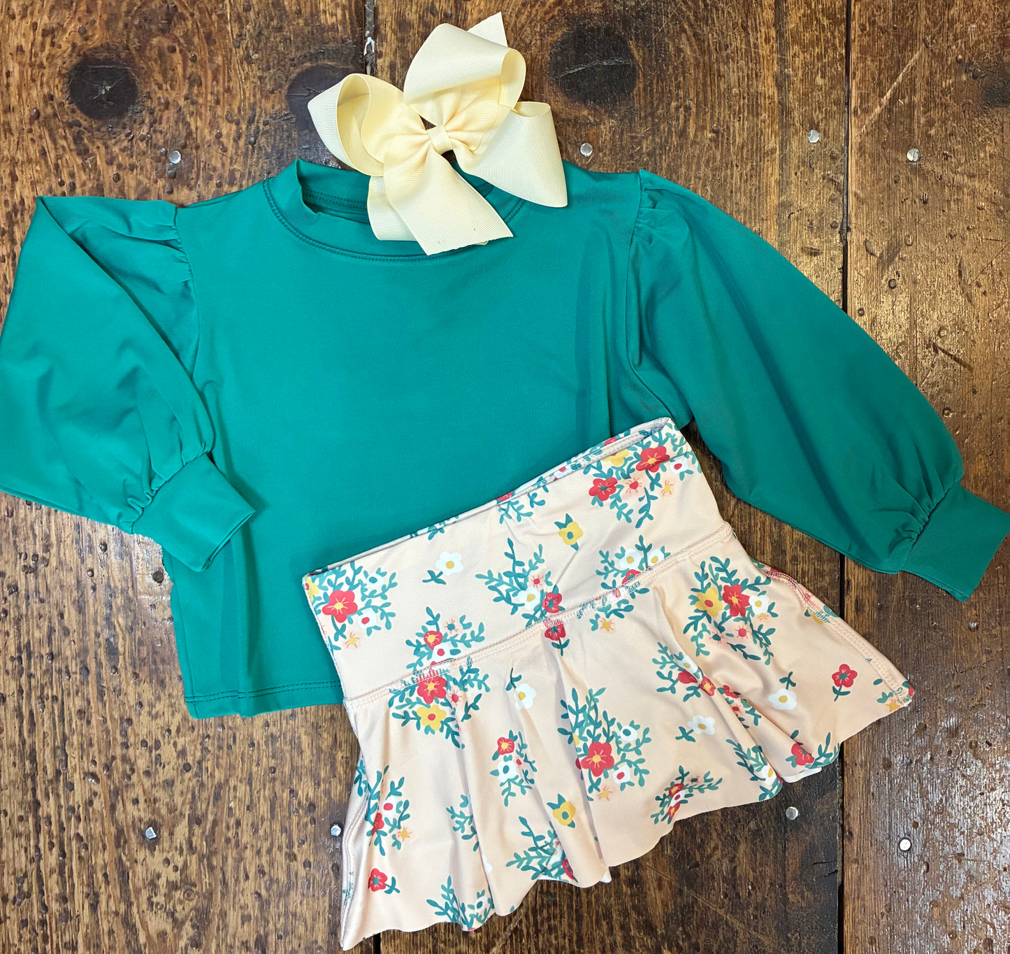 Red/green floral Skirt