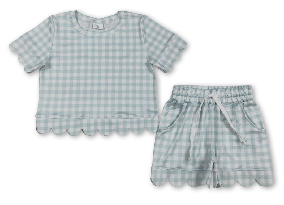 Plaid Scallop Short Sleeves Top Shorts Girls Outfits in light blue