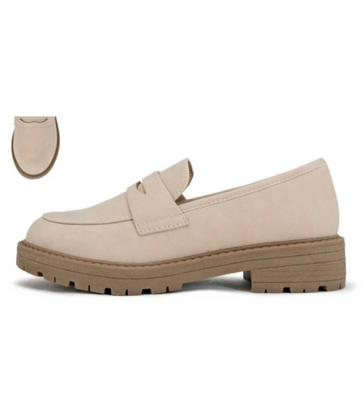 Tan Chunky Loafer