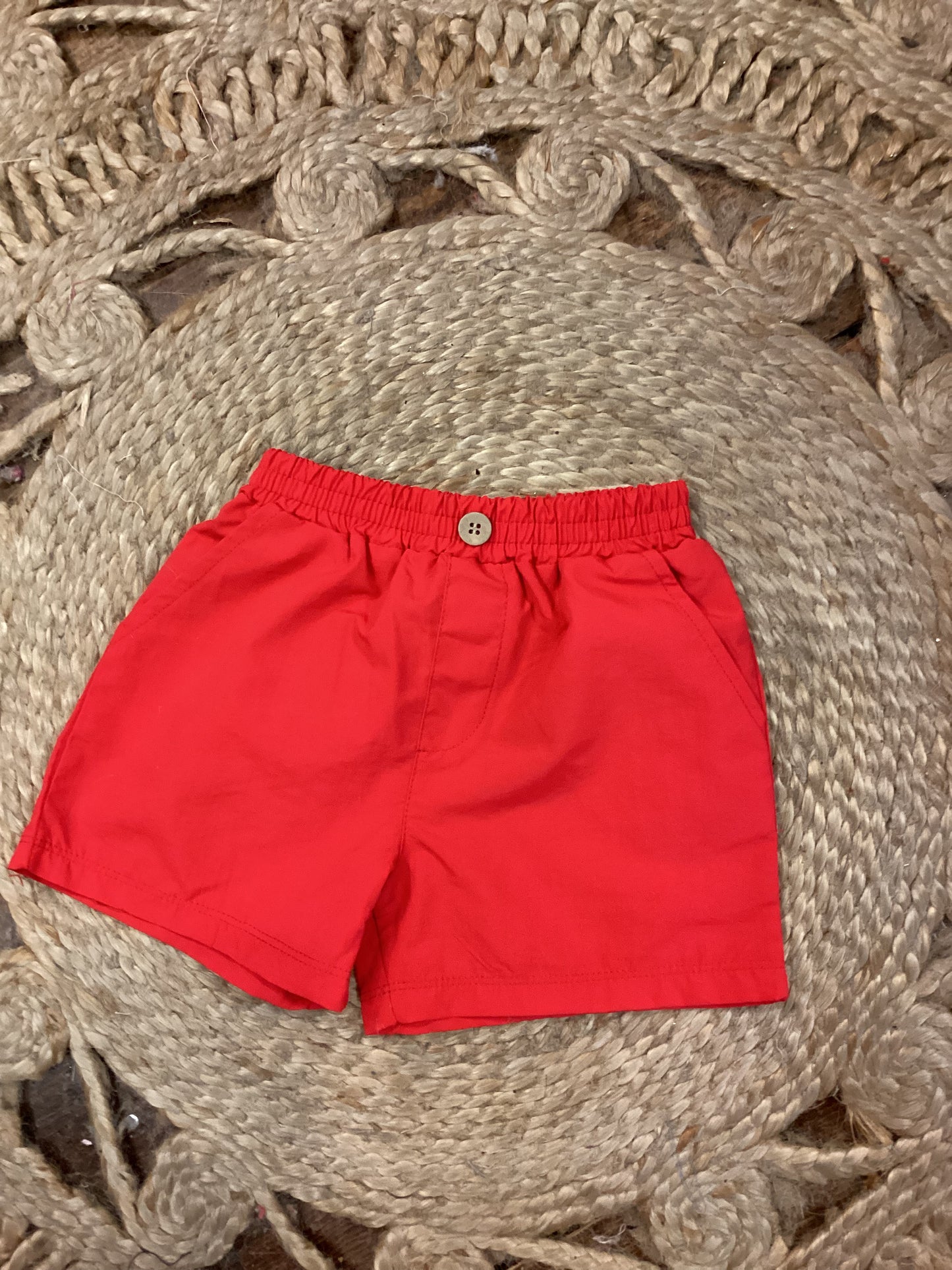 Maddox Shorts in red