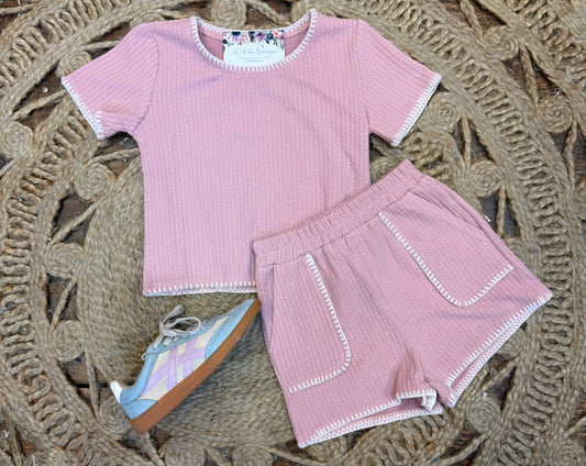 Girls Contrast Stitch Patch Pocket Rib Knit Shorts in Pink