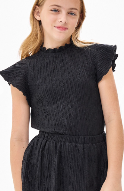 Glitter Jacquard Crinkled Ruffle Top with Button in black