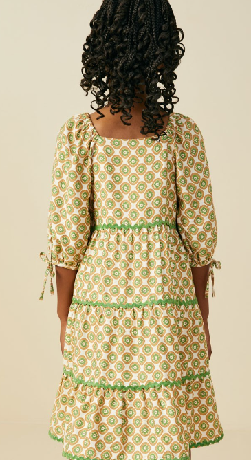 Girls Contrast Wavy Trim Block Print Dress