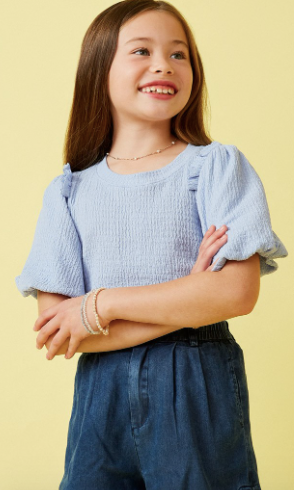 Girls Crinkled Puff Sleeve Knit Top in blue